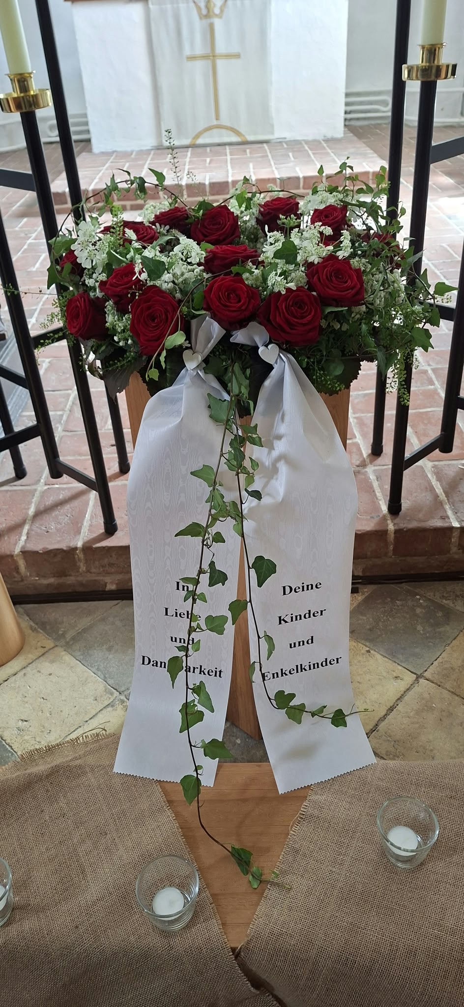 Trauerfloristik und Blumenschmuck Variante 2